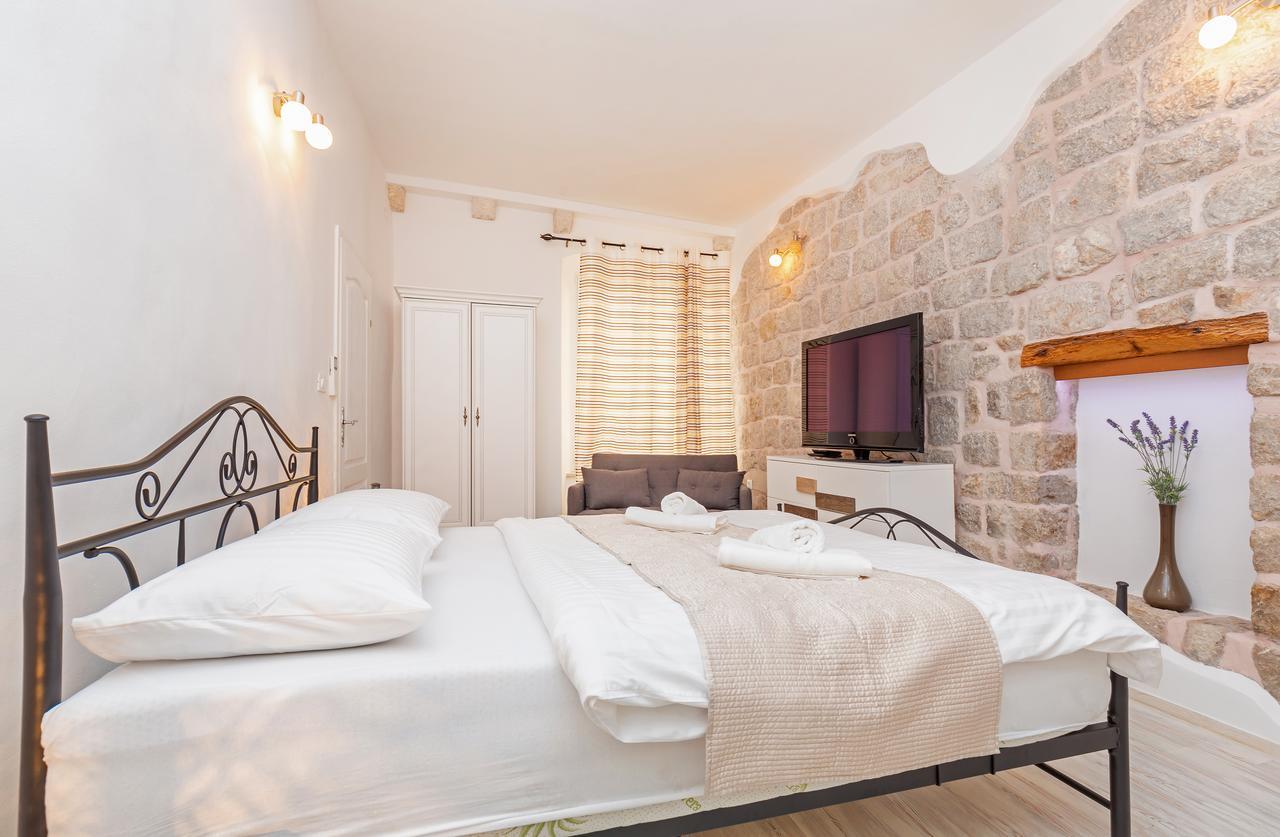 Apartments And Room Le Petit Nono Dubrovnik Exteriör bild